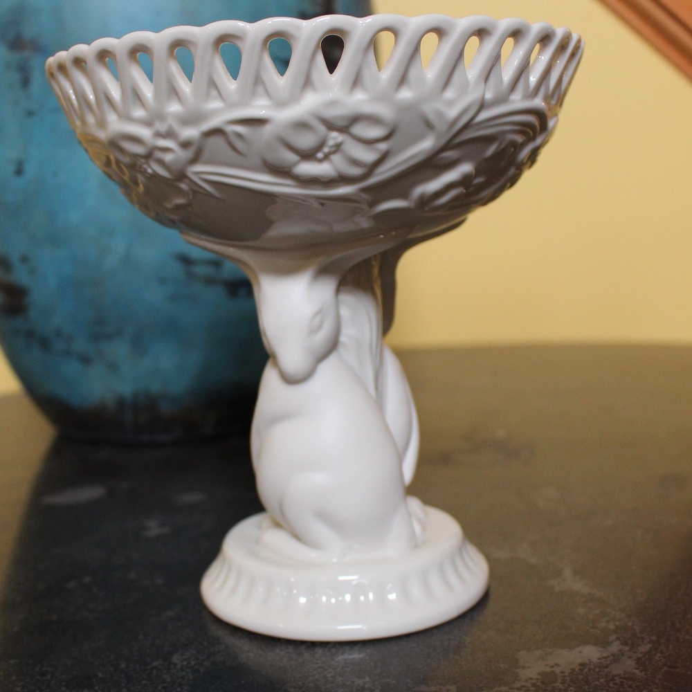 Lenox,  Chelsea Crossing Retired Spring Rabbit Bunny Compote Bowl